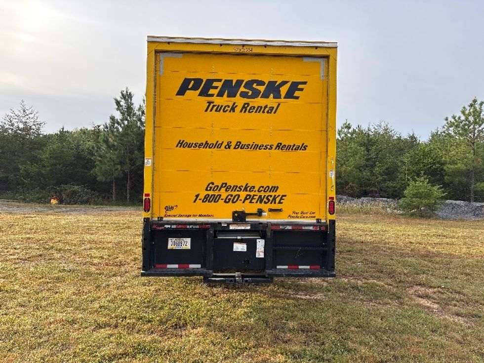 Medium Duty Box Truck-Light and Medium Duty Trucks-International-2022-MV607-Fredericksburg-VA-230,616\n\t\tmiles-$ 38,000 - Image 7