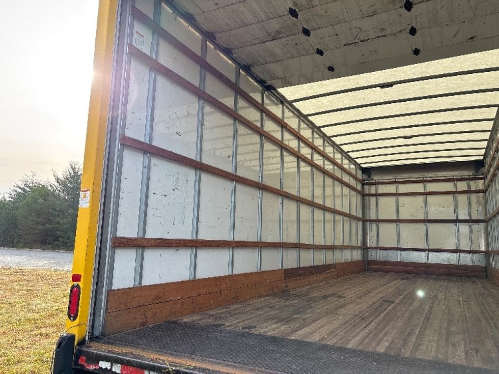 Medium Duty Box Truck-Light and Medium Duty Trucks-International-2022-MV607-Fredericksburg-VA-230,616\n\t\tmiles-$ 38,000 - Image 11