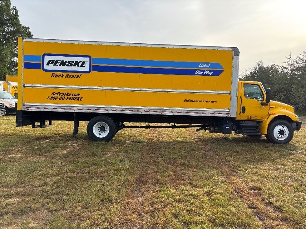 Medium Duty Box Truck-Light and Medium Duty Trucks-International-2022-MV607-Fredericksburg-VA-230,616\n\t\tmiles-$ 38,000 - Image 15