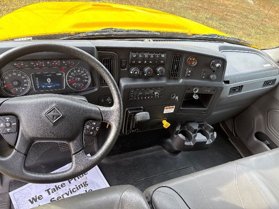 Medium Duty Box Truck-Light and Medium Duty Trucks-International-2022-MV607-Fredericksburg-VA-230,616\n\t\tmiles-$ 38,000 - Image 18