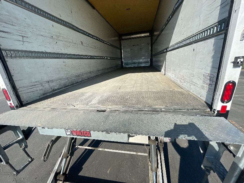 Medium Duty Box Truck-Light and Medium Duty Trucks-International-2022-MV607-Fresno-CA-84,044\n\t\tmiles-$ 82,000 - Image 10