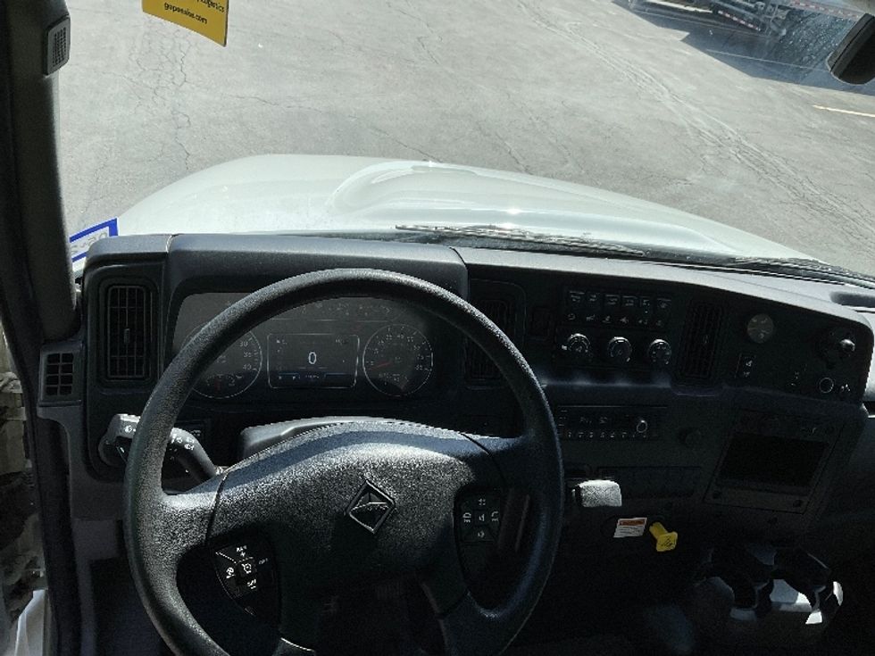 Medium Duty Box Truck-Light and Medium Duty Trucks-International-2022-MV607-Gahanna-OH-100,856\n\t\tmiles-$ 75,250 - Image 18