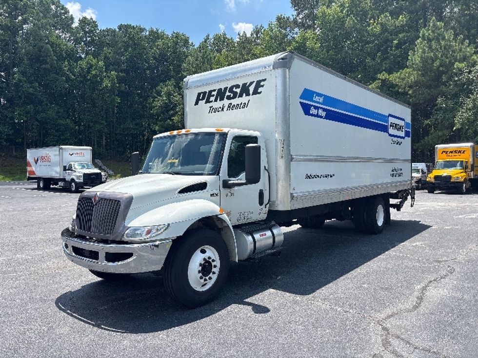 Medium Duty Box Truck-Light and Medium Duty Trucks-International-2022-MV607-Gainesville-GA-336,480\n\t\tmiles-$ 32,750 - Image 3
