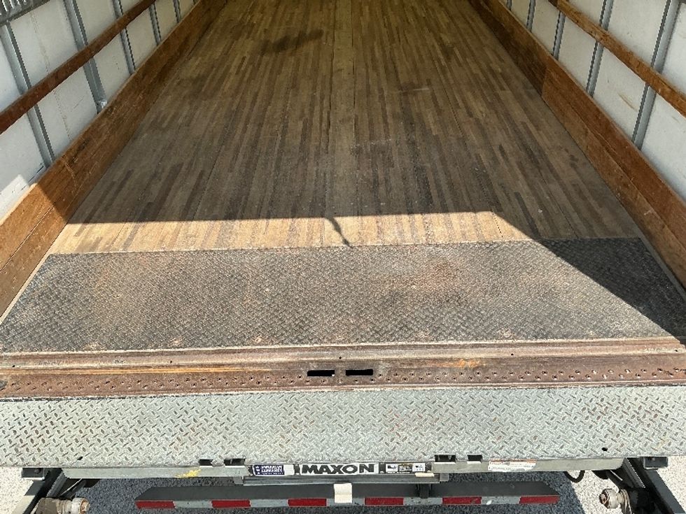 Medium Duty Box Truck-Light and Medium Duty Trucks-International-2022-MV607-Garden City-GA-185,763\n\t\tmiles-$ 60,500 - Image 10
