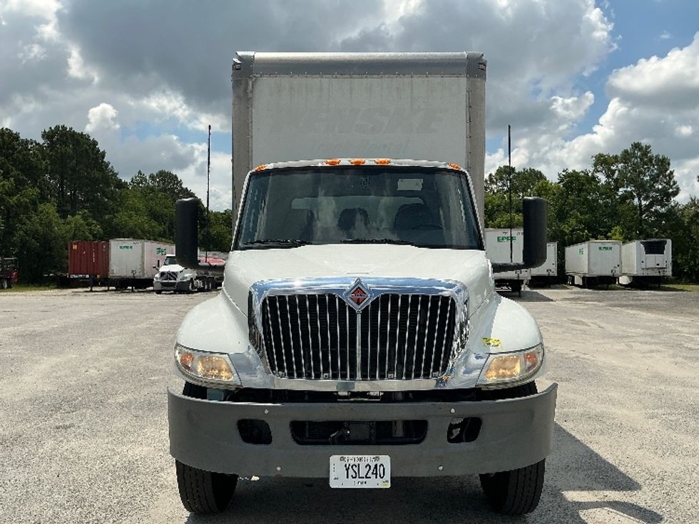 Medium Duty Box Truck-Light and Medium Duty Trucks-International-2022-MV607-Garden City-GA-185,763\n\t\tmiles-$ 60,500 - Image 2