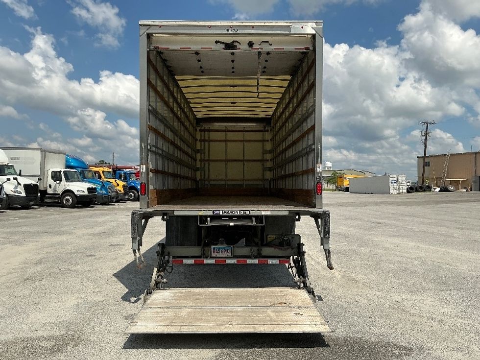 Medium Duty Box Truck-Light and Medium Duty Trucks-International-2022-MV607-Garden City-GA-185,763\n\t\tmiles-$ 60,500 - Image 9