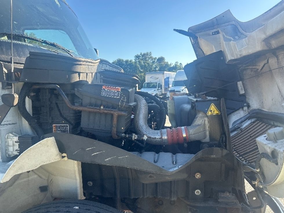 Medium Duty Box Truck-Light and Medium Duty Trucks-International-2022-MV607-Garden City-GA-233,873\n\t\tmiles-$ 44,000 - Image 22