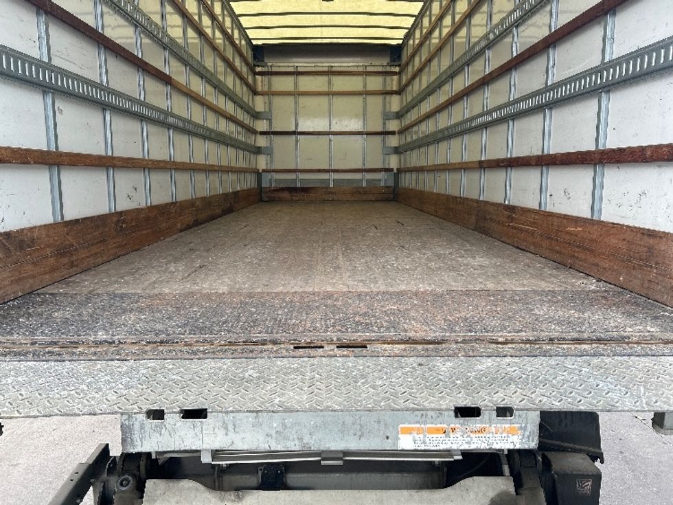 Medium Duty Box Truck-Light and Medium Duty Trucks-International-2022-MV607-Garland-TX-145,255\n\t\tmiles-$ 67,000 - Image 10