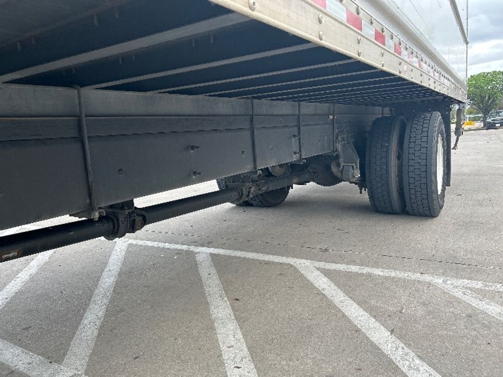 Medium Duty Box Truck-Light and Medium Duty Trucks-International-2022-MV607-Garland-TX-145,255\n\t\tmiles-$ 67,000 - Image 5