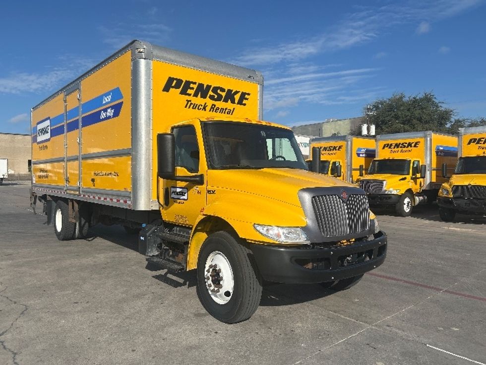 Medium Duty Box Truck-Light and Medium Duty Trucks-International-2022-MV607-Garland-TX-262,302\n\t\tmiles-$ 48,250 - Image 1