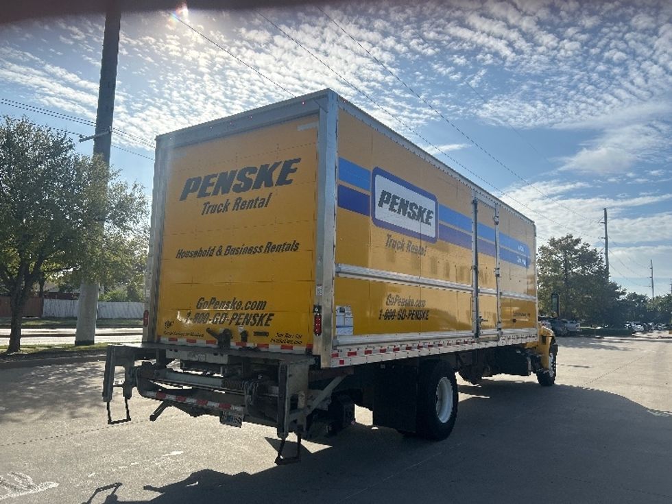 Medium Duty Box Truck-Light and Medium Duty Trucks-International-2022-MV607-Garland-TX-262,302\n\t\tmiles-$ 48,250 - Image 13