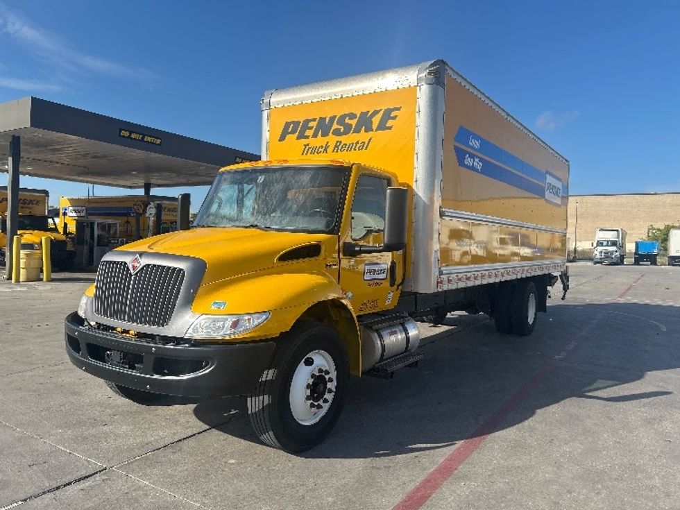 Medium Duty Box Truck-Light and Medium Duty Trucks-International-2022-MV607-Garland-TX-262,302\n\t\tmiles-$ 48,250 - Image 3