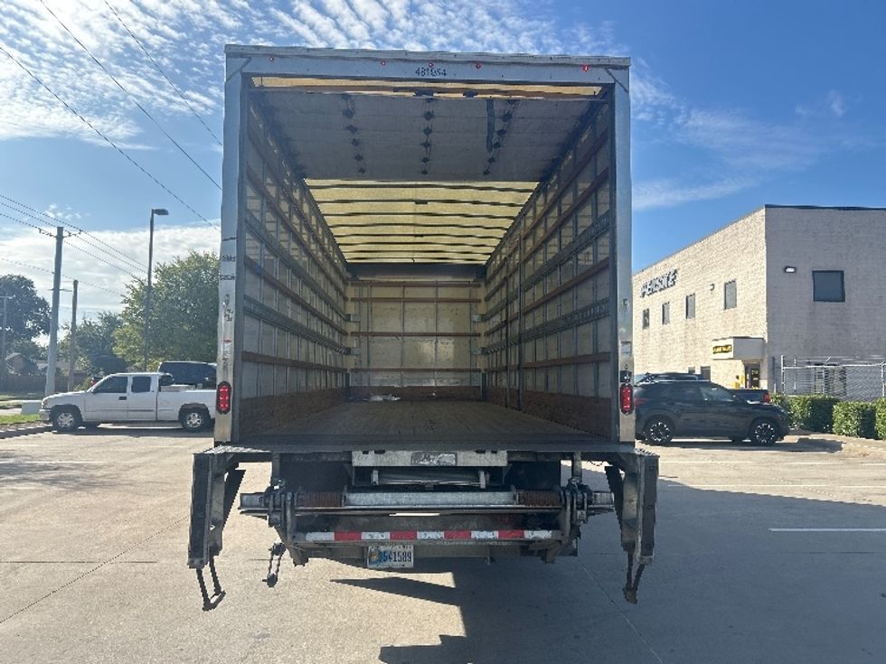 Medium Duty Box Truck-Light and Medium Duty Trucks-International-2022-MV607-Garland-TX-262,302\n\t\tmiles-$ 48,250 - Image 8