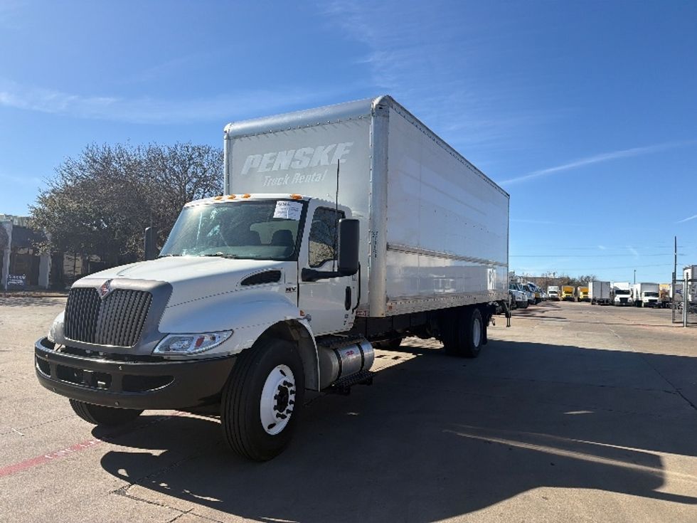 Medium Duty Box Truck-Light and Medium Duty Trucks-International-2022-MV607-Garland-TX-297,327\n\t\tmiles-$ 35,000 - Image 3