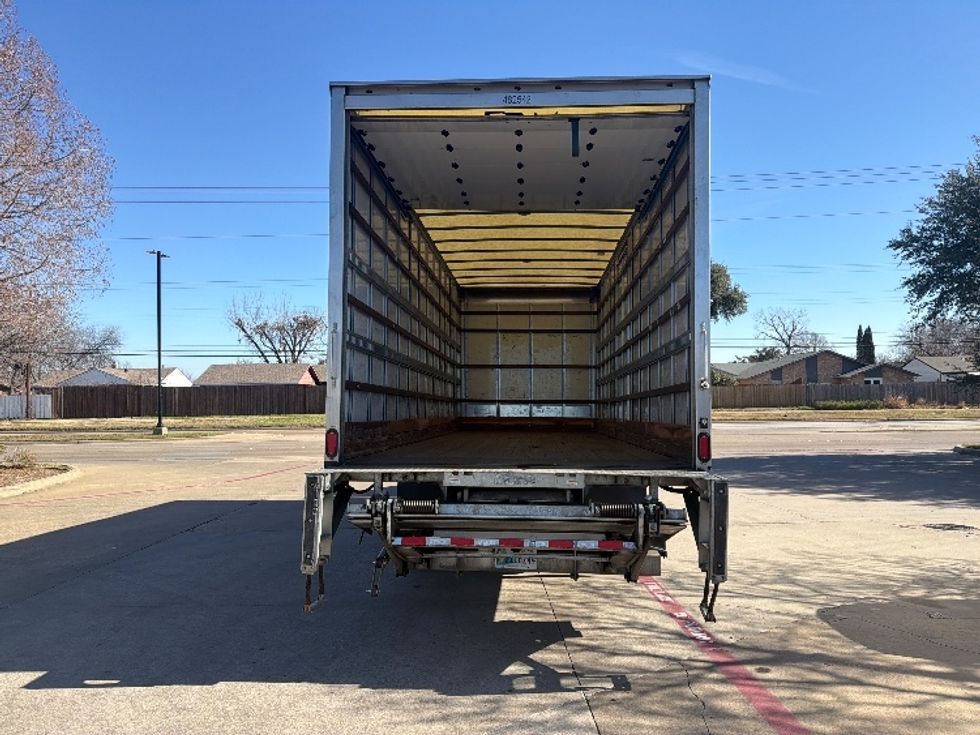 Medium Duty Box Truck-Light and Medium Duty Trucks-International-2022-MV607-Garland-TX-297,327\n\t\tmiles-$ 35,000 - Image 8