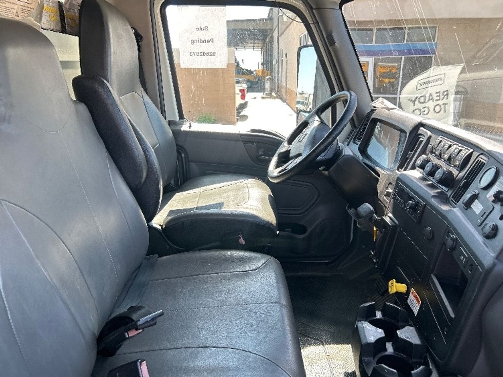 Medium Duty Box Truck-Light and Medium Duty Trucks-International-2022-MV607-Goodyear-AZ-201,711\n\t\tmiles-$ 49,750 - Image 22