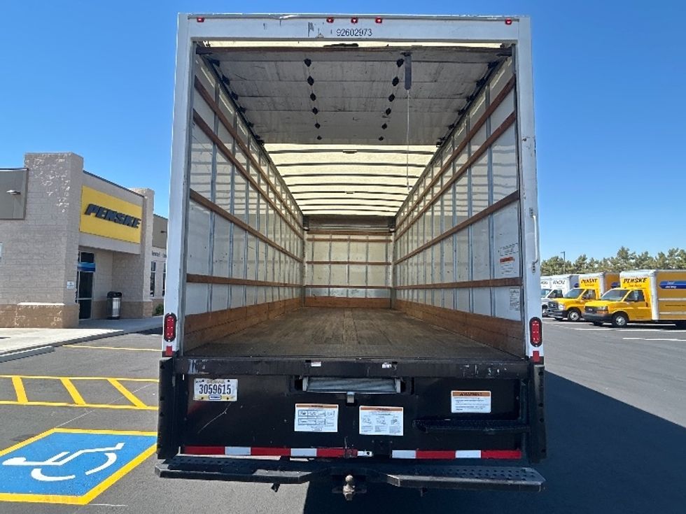Medium Duty Box Truck-Light and Medium Duty Trucks-International-2022-MV607-Goodyear-AZ-201,711\n\t\tmiles-$ 49,750 - Image 8