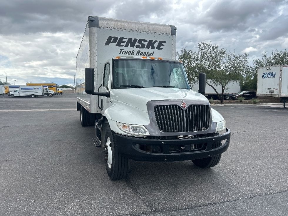Medium Duty Box Truck-Light and Medium Duty Trucks-International-2022-MV607-Goodyear-AZ-208,350\n\t\tmiles-$ 48,500 - Image 1