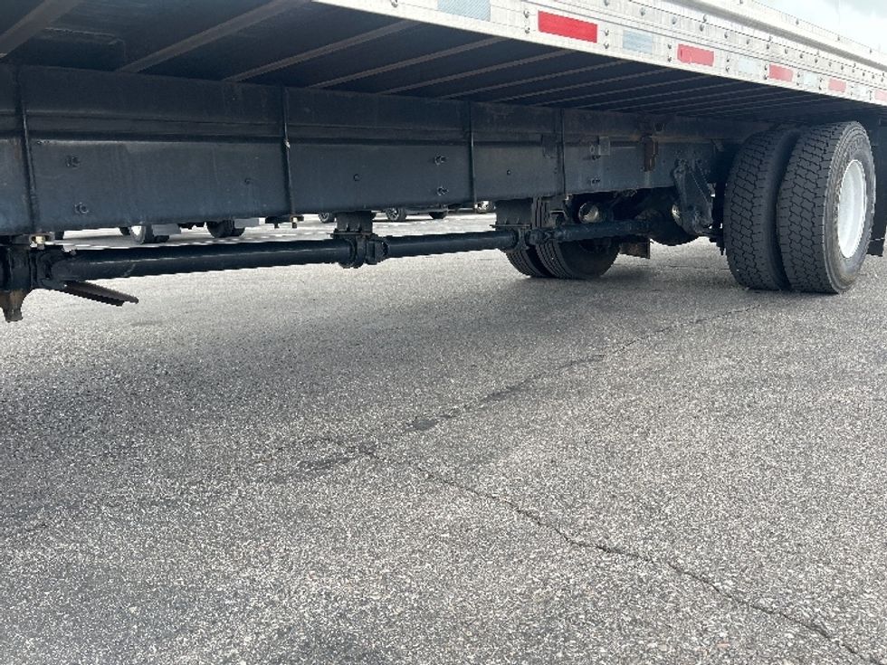 Medium Duty Box Truck-Light and Medium Duty Trucks-International-2022-MV607-Goodyear-AZ-208,350\n\t\tmiles-$ 48,500 - Image 5