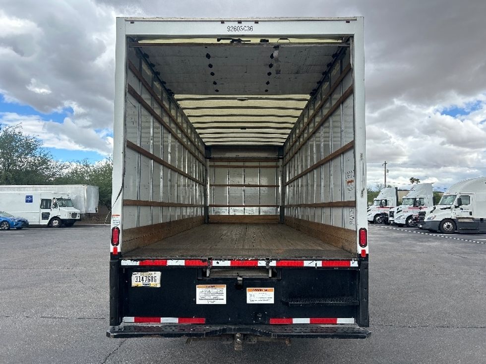 Medium Duty Box Truck-Light and Medium Duty Trucks-International-2022-MV607-Goodyear-AZ-208,350\n\t\tmiles-$ 48,500 - Image 8