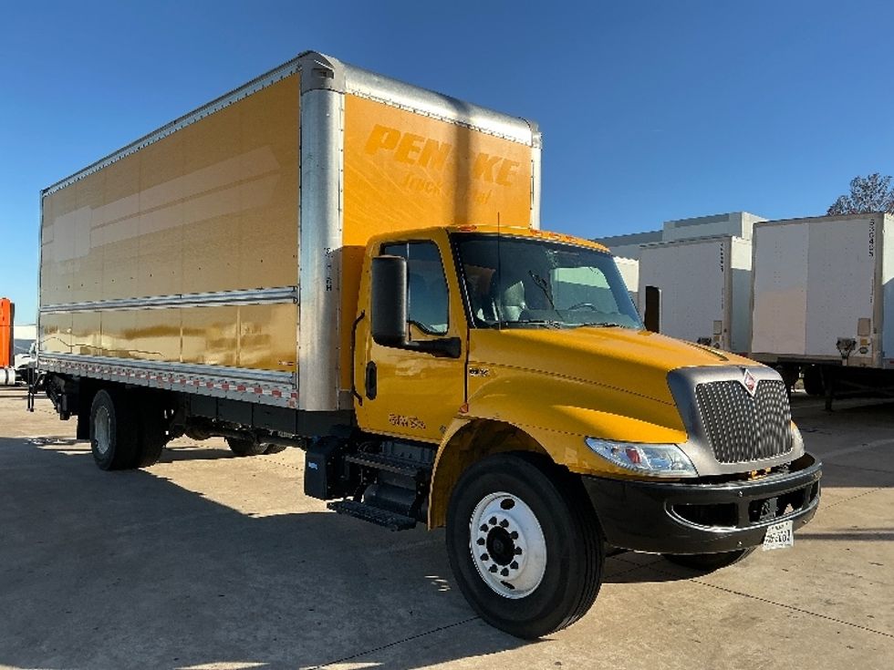 Medium Duty Box Truck-Light and Medium Duty Trucks-International-2022-MV607-Grand Prairie-TX-73,359\n\t\tmiles-$ 76,750 - Image 1