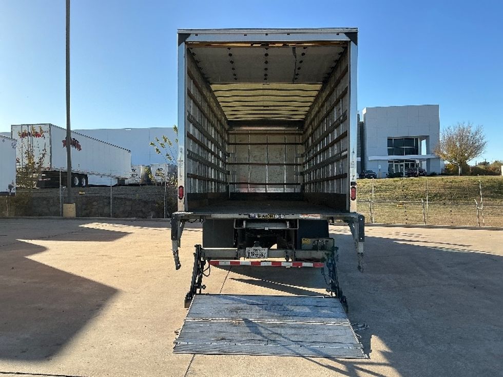 Medium Duty Box Truck-Light and Medium Duty Trucks-International-2022-MV607-Grand Prairie-TX-73,359\n\t\tmiles-$ 76,750 - Image 9