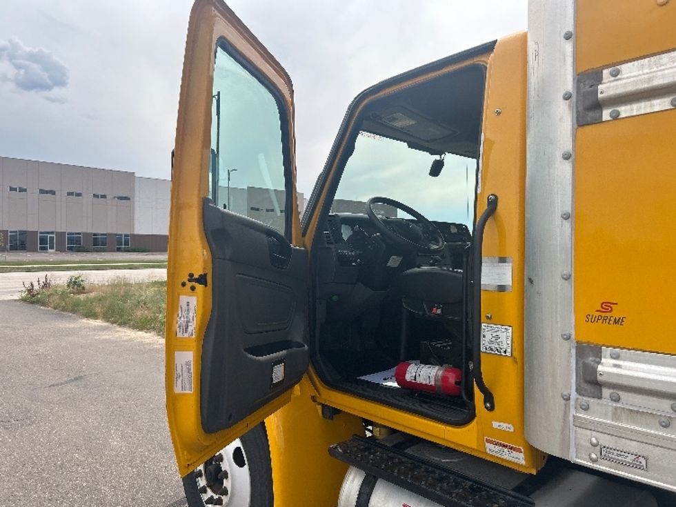 Medium Duty Box Truck-Light and Medium Duty Trucks-International-2022-MV607-Greeley-CO-151,130\n\t\tmiles-$ 63,750 - Image 16