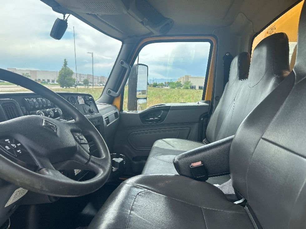 Medium Duty Box Truck-Light and Medium Duty Trucks-International-2022-MV607-Greeley-CO-151,130\n\t\tmiles-$ 63,750 - Image 19