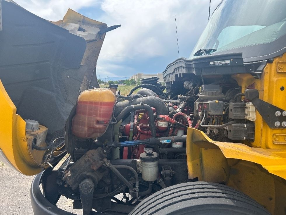 Medium Duty Box Truck-Light and Medium Duty Trucks-International-2022-MV607-Greeley-CO-151,130\n\t\tmiles-$ 63,750 - Image 24