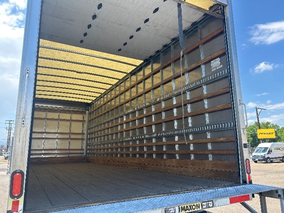 Medium Duty Box Truck-Light and Medium Duty Trucks-International-2022-MV607-Greeley-CO-200,737\n\t\tmiles-$ 52,750 - Image 12