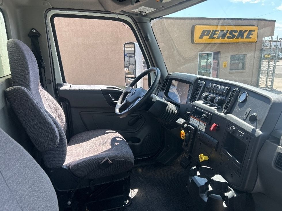 Medium Duty Box Truck-Light and Medium Duty Trucks-International-2022-MV607-Greeley-CO-200,737\n\t\tmiles-$ 52,750 - Image 22