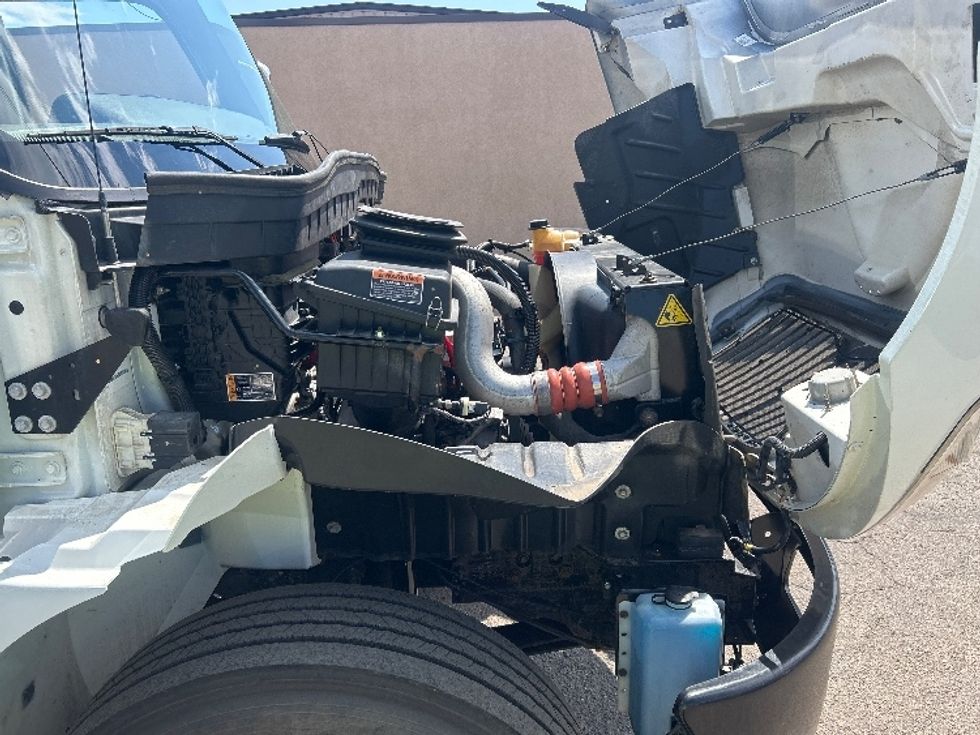 Medium Duty Box Truck-Light and Medium Duty Trucks-International-2022-MV607-Greeley-CO-200,737\n\t\tmiles-$ 52,750 - Image 23