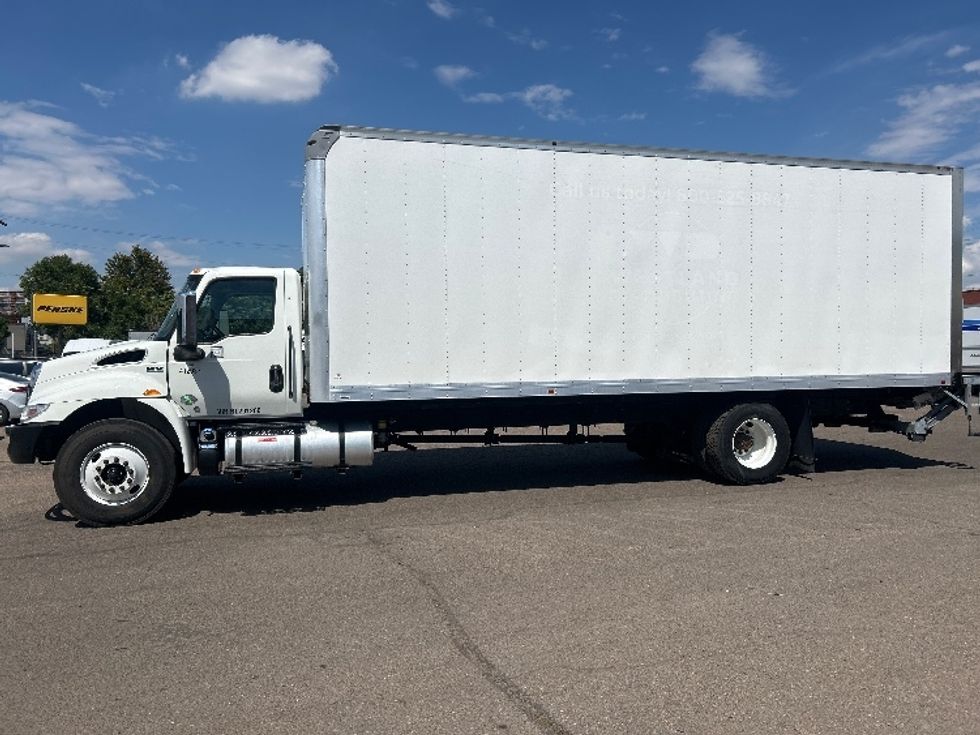 Medium Duty Box Truck-Light and Medium Duty Trucks-International-2022-MV607-Greeley-CO-200,737\n\t\tmiles-$ 52,750 - Image 4