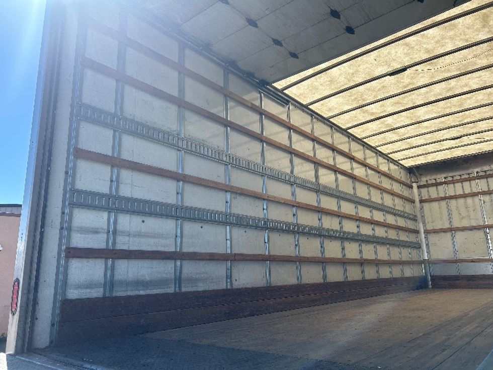 Medium Duty Box Truck-Light and Medium Duty Trucks-International-2022-MV607-Greeley-CO-214,374\n\t\tmiles-$ 50,250 - Image 11