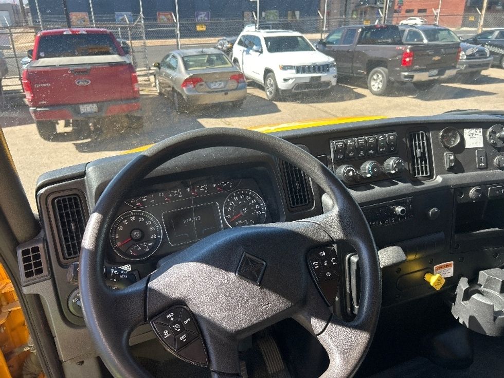 Medium Duty Box Truck-Light and Medium Duty Trucks-International-2022-MV607-Greeley-CO-214,374\n\t\tmiles-$ 50,250 - Image 18