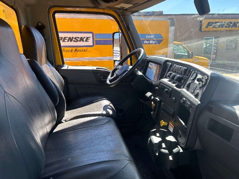 Medium Duty Box Truck-Light and Medium Duty Trucks-International-2022-MV607-Greeley-CO-214,374\n\t\tmiles-$ 50,250 - Image 22