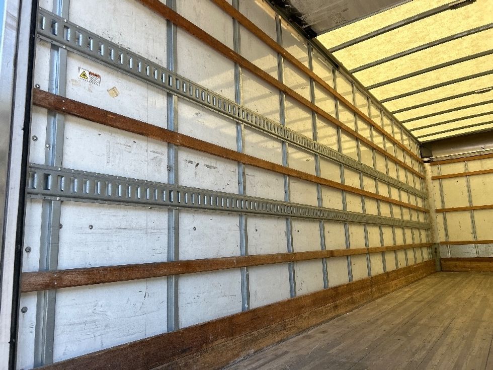 Medium Duty Box Truck-Light and Medium Duty Trucks-International-2022-MV607-Greensboro-NC-165,579\n\t\tmiles-$ 59,750 - Image 11