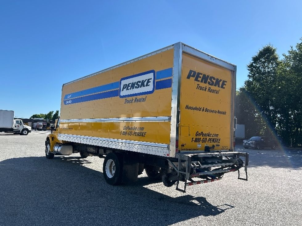 Medium Duty Box Truck-Light and Medium Duty Trucks-International-2022-MV607-Greensboro-NC-165,579\n\t\tmiles-$ 59,750 - Image 6