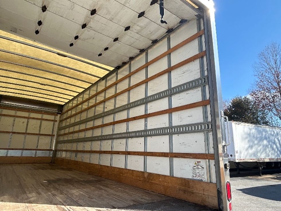 Medium Duty Box Truck-Light and Medium Duty Trucks-International-2022-MV607-Greensboro-NC-166,687\n\t\tmiles-$ 57,500 - Image 12