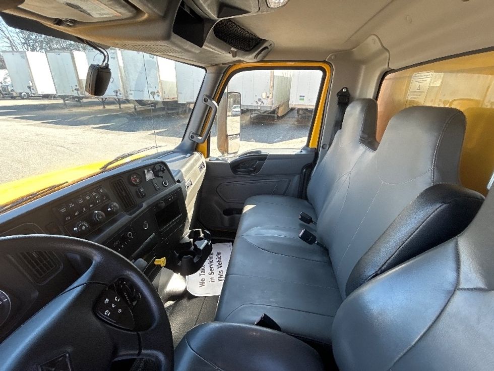Medium Duty Box Truck-Light and Medium Duty Trucks-International-2022-MV607-Greensboro-NC-166,687\n\t\tmiles-$ 57,500 - Image 19
