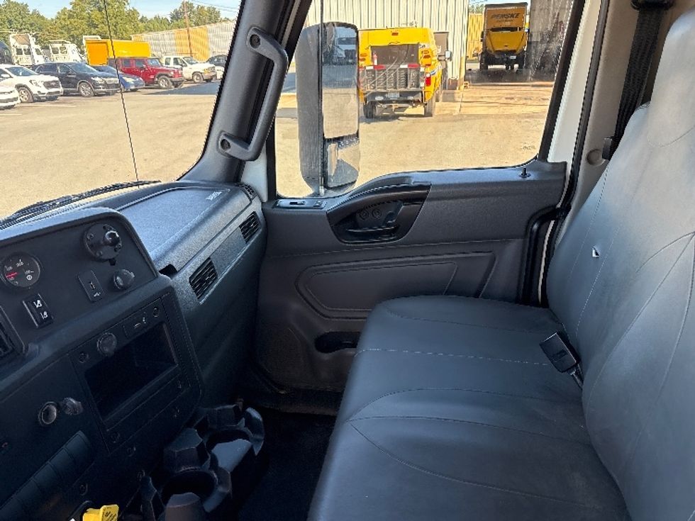 Medium Duty Box Truck-Light and Medium Duty Trucks-International-2022-MV607-Greensboro-NC-180,688\n\t\tmiles-$ 64,500 - Image 19
