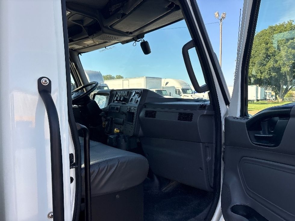 Medium Duty Box Truck-Light and Medium Duty Trucks-International-2022-MV607-Greensboro-NC-180,688\n\t\tmiles-$ 64,500 - Image 20