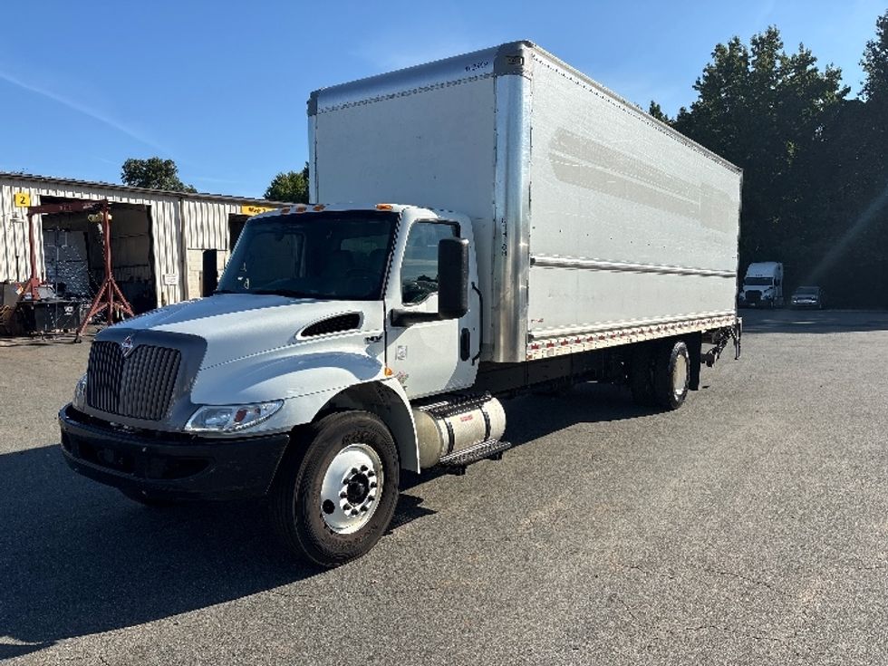 Medium Duty Box Truck-Light and Medium Duty Trucks-International-2022-MV607-Greensboro-NC-180,688\n\t\tmiles-$ 64,500 - Image 3