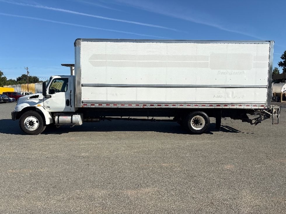 Medium Duty Box Truck-Light and Medium Duty Trucks-International-2022-MV607-Greensboro-NC-180,688\n\t\tmiles-$ 64,500 - Image 4