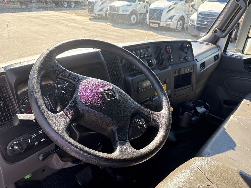 Medium Duty Box Truck-Light and Medium Duty Trucks-International-2022-MV607-Greensboro-NC-180,814\n\t\tmiles-$ 64,500 - Image 17