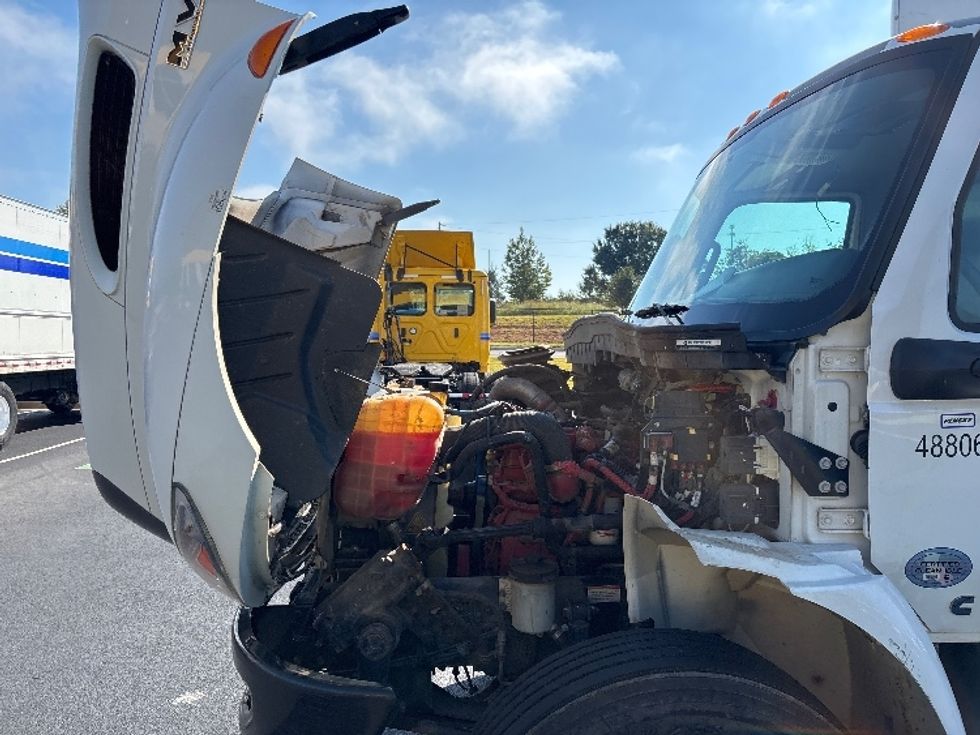 Medium Duty Box Truck-Light and Medium Duty Trucks-International-2022-MV607-Greensboro-NC-193,606\n\t\tmiles-$ 59,250 - Image 24
