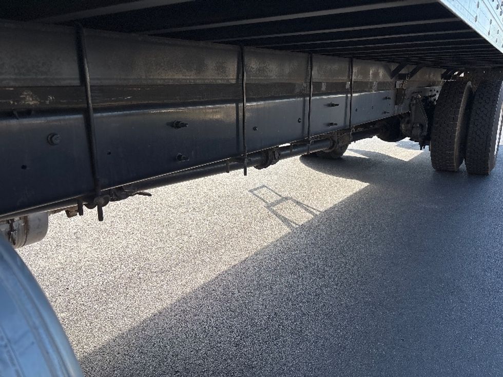 Medium Duty Box Truck-Light and Medium Duty Trucks-International-2022-MV607-Greensboro-NC-193,606\n\t\tmiles-$ 59,250 - Image 5