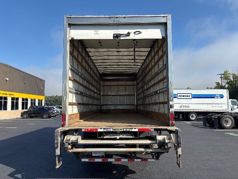 Medium Duty Box Truck-Light and Medium Duty Trucks-International-2022-MV607-Greensboro-NC-193,606\n\t\tmiles-$ 59,250 - Image 8