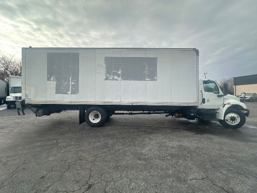 Medium Duty Box Truck-Light and Medium Duty Trucks-International-2022-MV607-Greensboro-NC-206,595\n\t\tmiles-$ 53,000 - Image 15