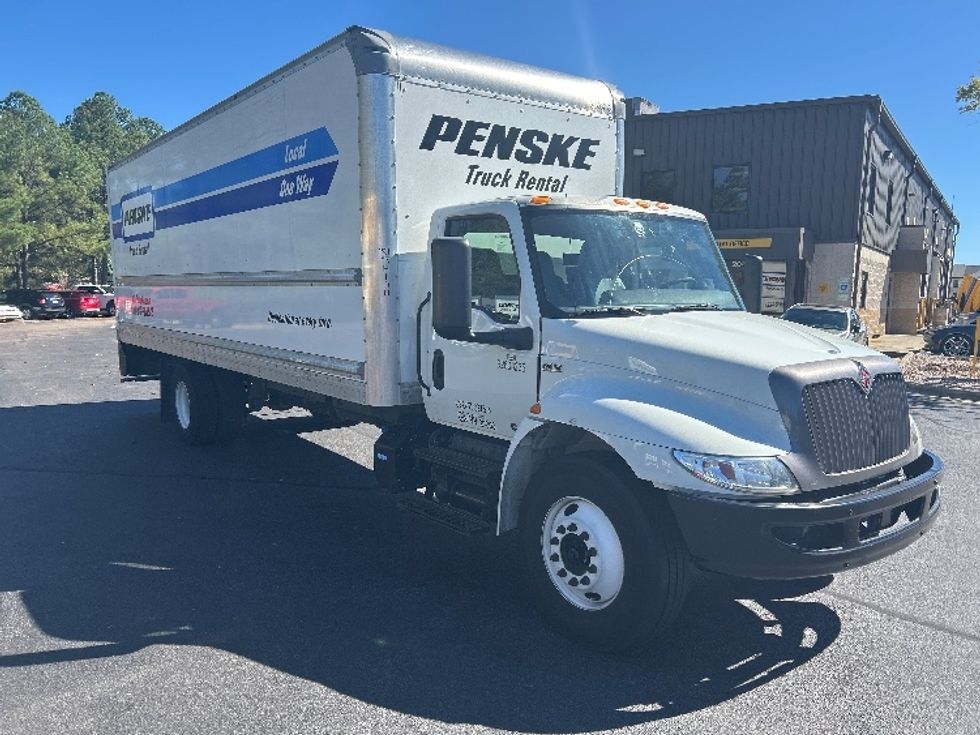 Medium Duty Box Truck-Light and Medium Duty Trucks-International-2022-MV607-Greensboro-NC-220,881\n\t\tmiles-$ 46,250 - Image 1